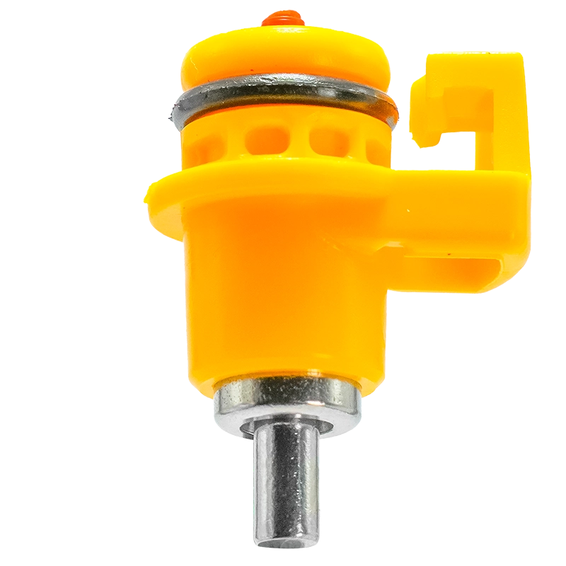 Nipple PLJ alta vazão Pleyades para sistemas de hidratação avícola utilizado em matrizes e frangos de corte.